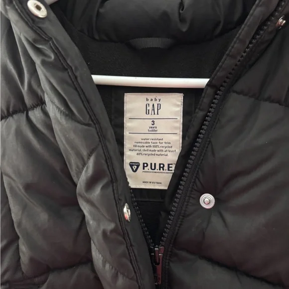 GAP Kids Black Puffer Jacket (3T) - Picture 2 of 4
